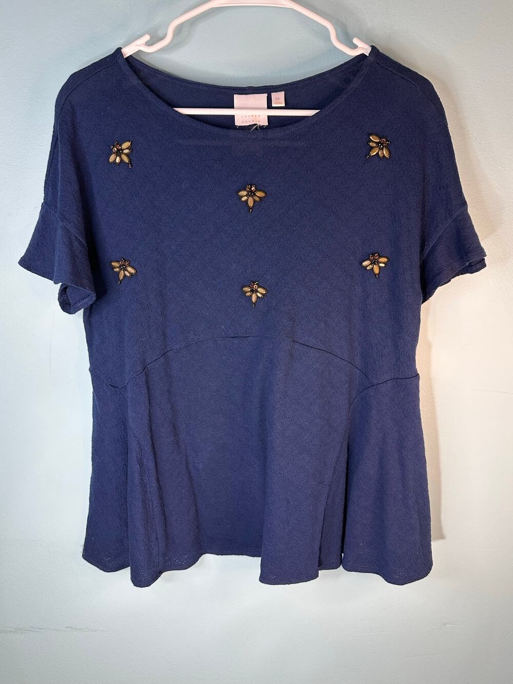 LC Lauren Conrad Bee Mine navy blue embellished short sleeve top size medium